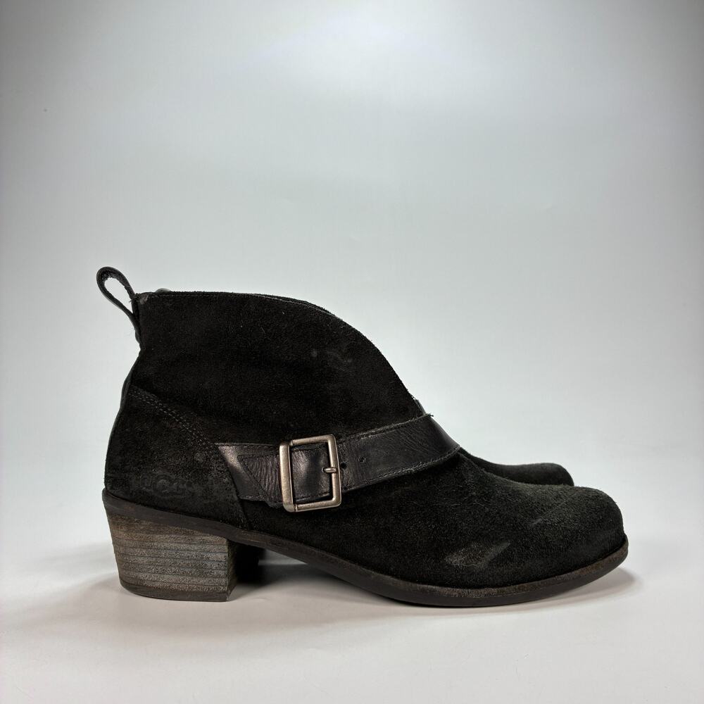 UGG Wright Belted Black Ankle Leather Ankle Boots 1014184 Women's Size 8.5